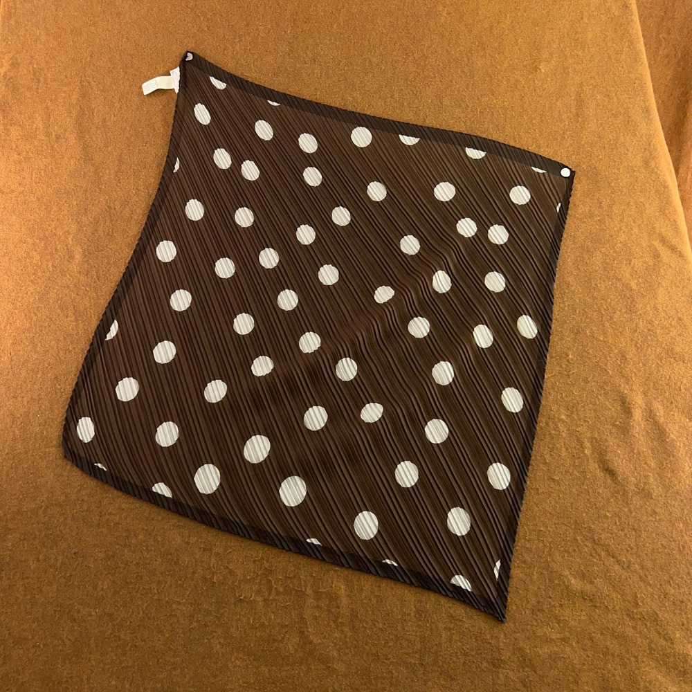 Free People Womens OS Brown Polka Dot Pleated Square Scarf New